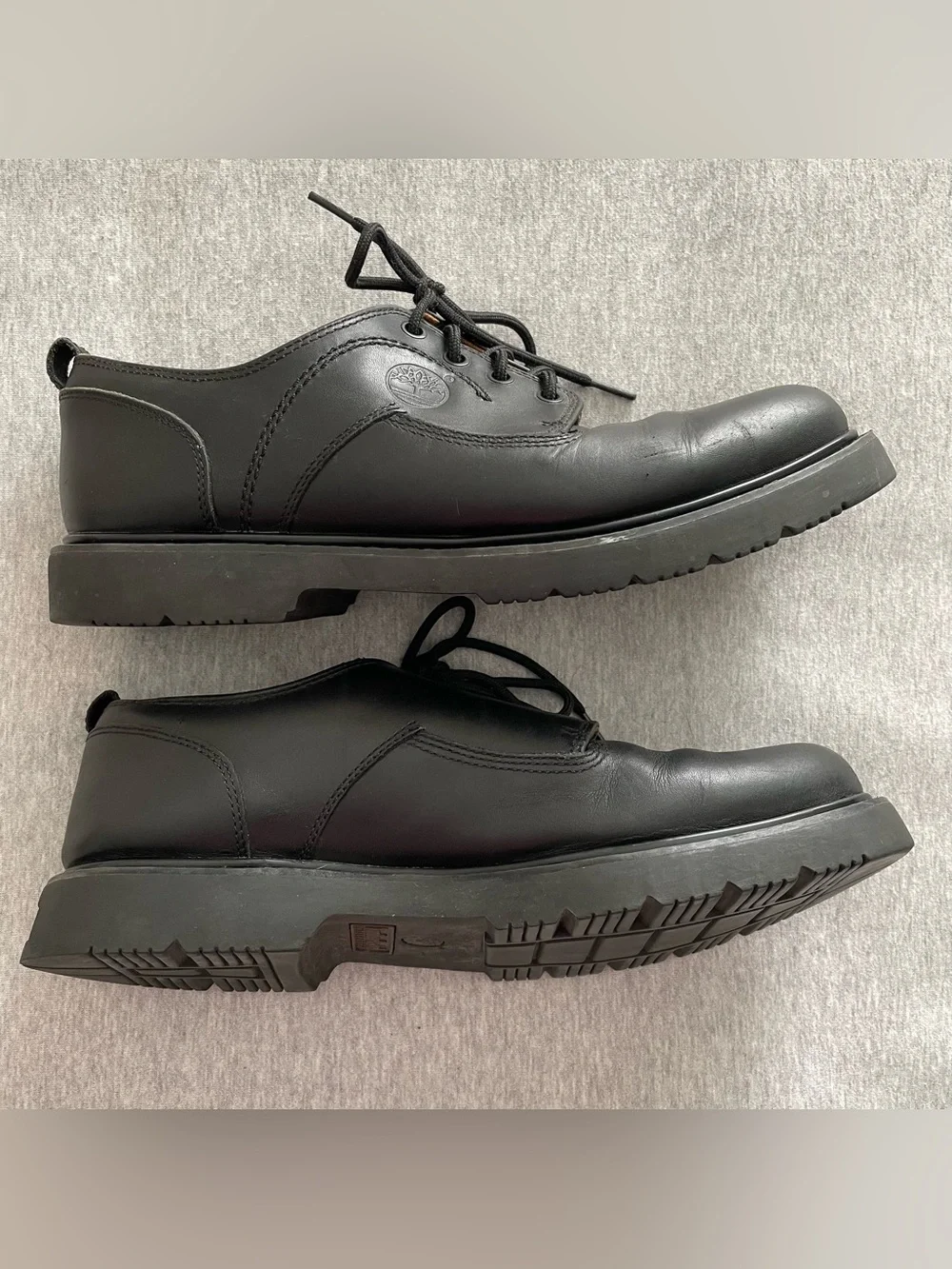 Timberland Men's Size 11 Black Leather Lace-Up Waterproof Shoes READ